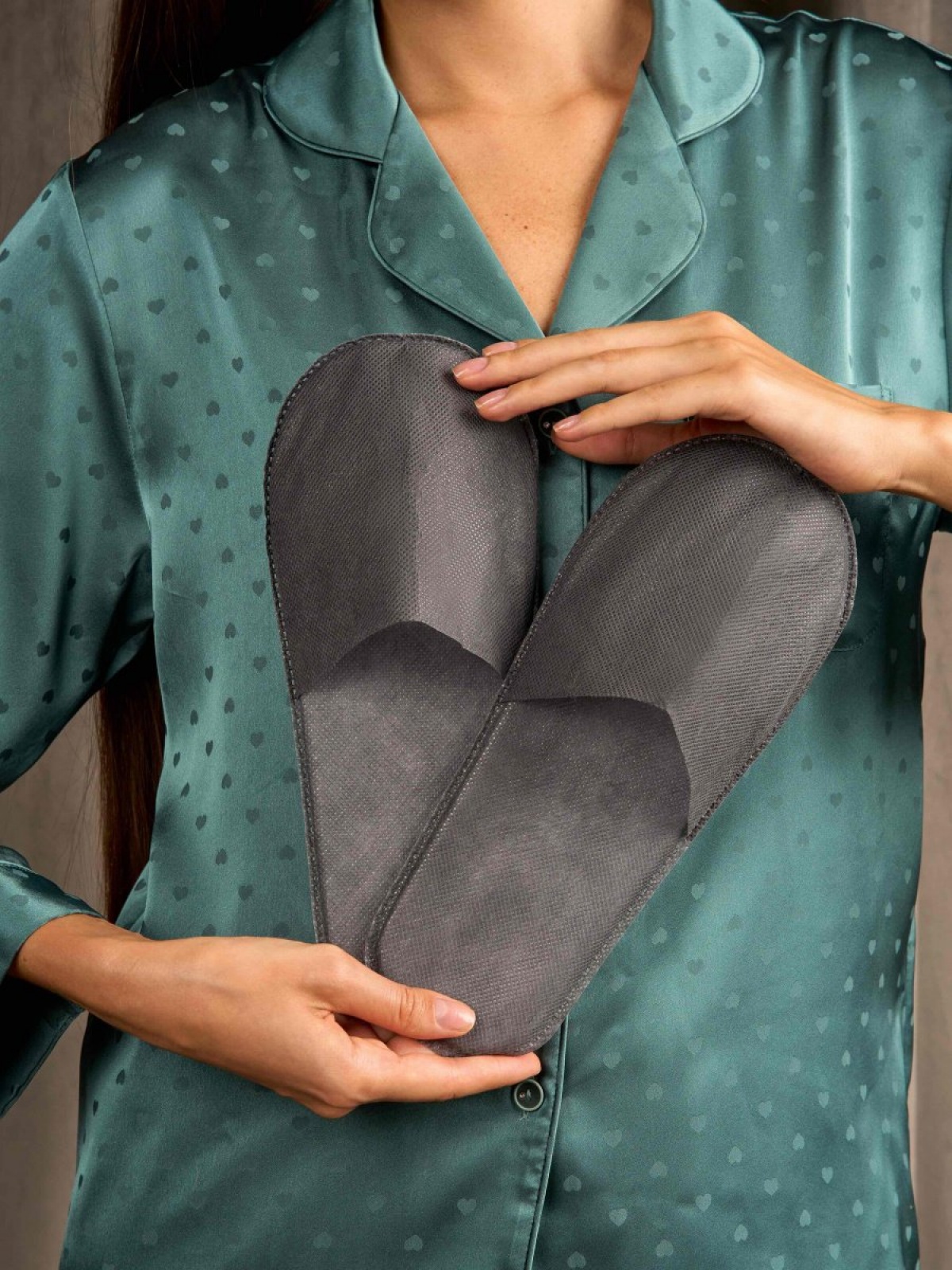 Одноразовые тапочки 