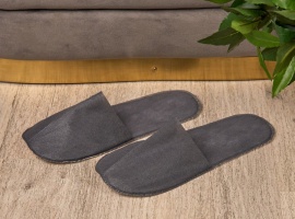 Тапочки из спанбонда с пенополиэтиленом слоем. Белые.&nbsp;Универсальный размер 37-42
